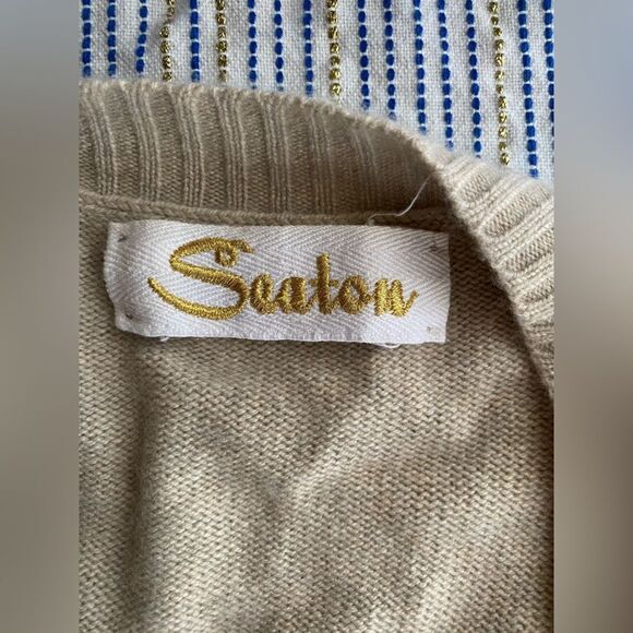 ❣️❣️❣️SOLD❣️❣️❣️❣️❣️SOLD❣️❣️❣️❣️Cashmere Seahorse Cardigan Brown - Picture 4 of 10